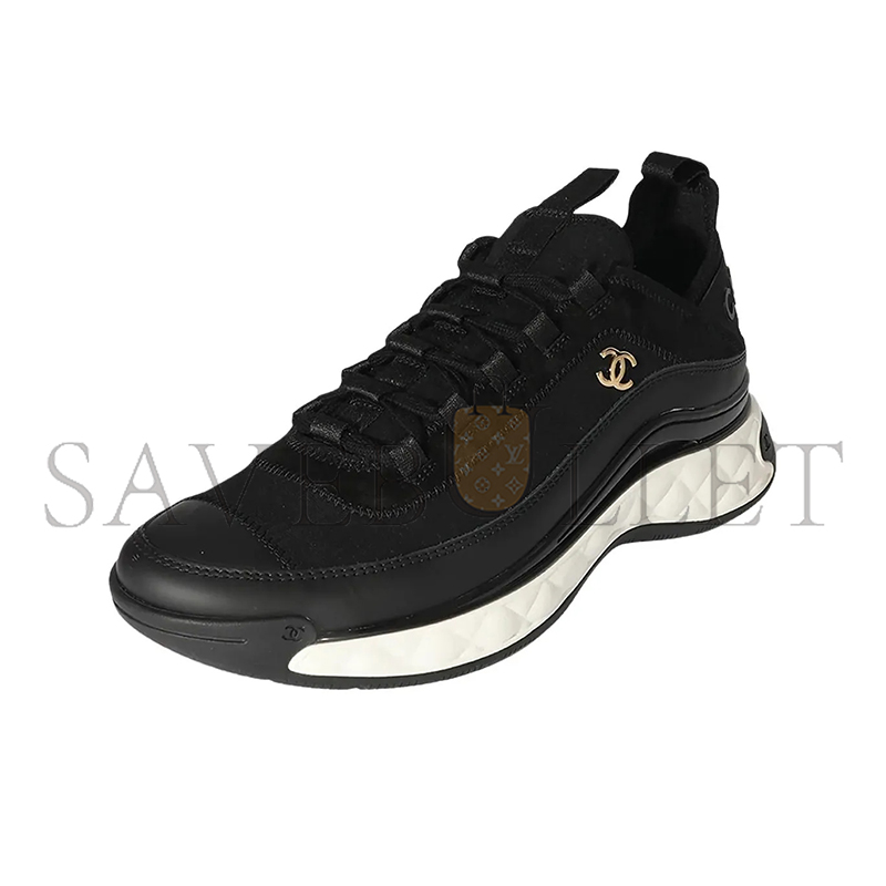 CHANEL BLACK SUEDE AND FABRIC CC LOW TOP SNEAKERS G35618 Y53646 94305